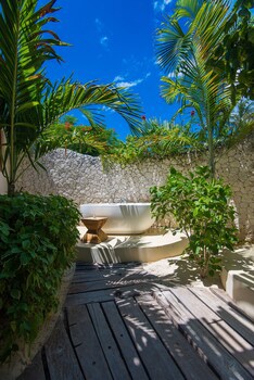 Zanzibar White Sand Luxury Villas & Spa