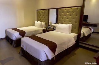 Castle Peak Hotel