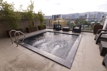 Castle Peak Hotel