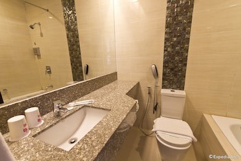 Castle Peak Hotel