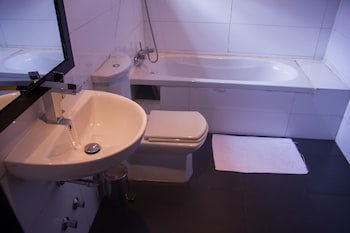 S&S Hotels And Suites