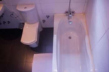 S&S Hotels And Suites