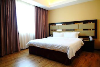 Ixora Hotel