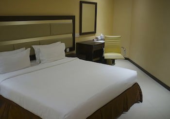 Ixora Hotel