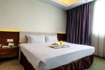 Ixora Hotel