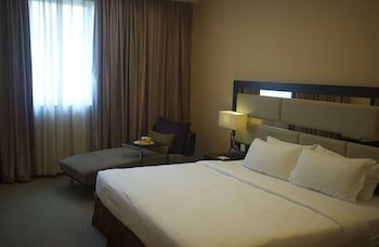 Ixora Hotel