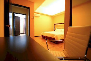 Ixora Hotel