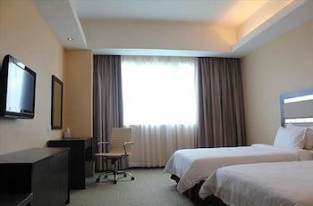 Ixora Hotel
