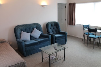 Riverview Motel
