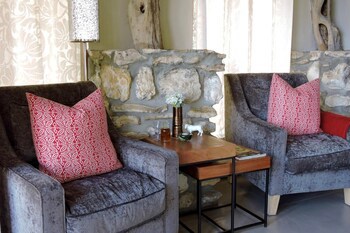 Mosaic Lagoon Lodge