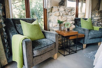 Mosaic Lagoon Lodge