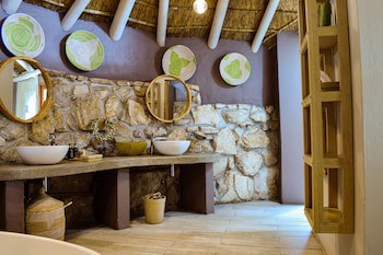 Mosaic Lagoon Lodge