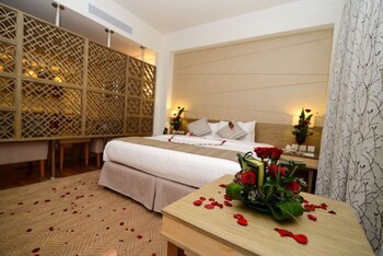 Golden Tulip Dammam Corniche Hotel