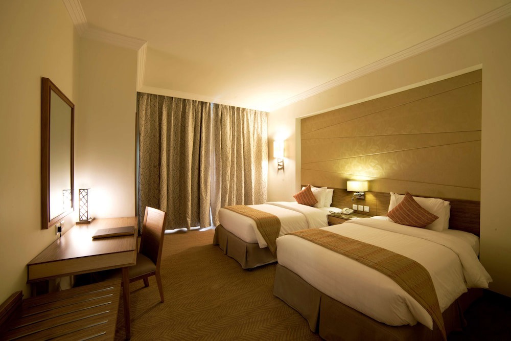 Golden Tulip Dammam Corniche Hotel