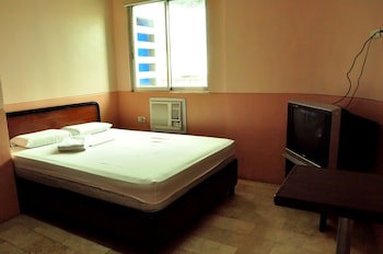 Gv Hotel Talisay Cebu (Adults Only)