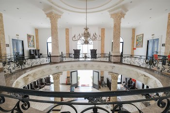 The Grand Palace Hotel