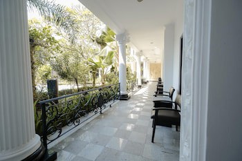 The Grand Palace Hotel