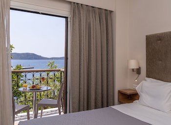 Karalis City Hotel