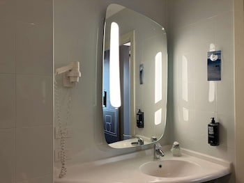 Ibis Milan Fiera galeri fotoğrafı