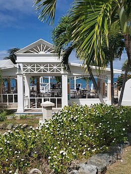 Bungalows On The Bay