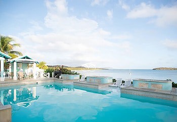 Bungalows On The Bay