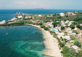 Bungalows On The Bay