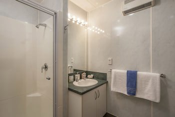 Amross Motel