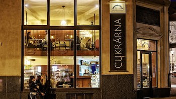 Grandezza Hotel Luxury Palace