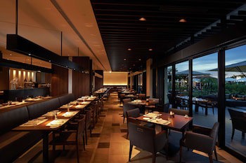 Hilton Okinawa Chatan Resort