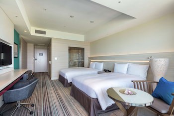 Hilton Okinawa Chatan Resort