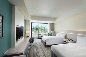 Hilton Okinawa Chatan Resort