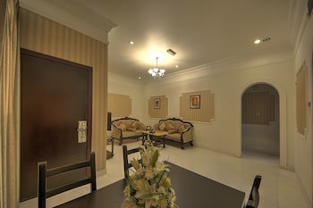 Royal Residence Hotel Apartments