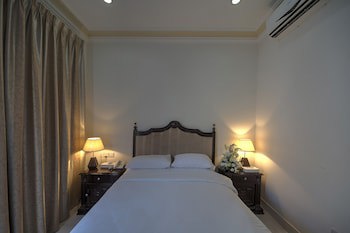 Royal Residence Hotel Apartments