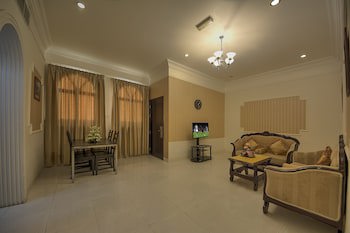 Royal Residence Hotel Apartments