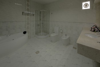 Royal Residence Hotel Apartments