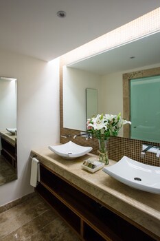 Senses Quinta Avenida By Artisan Adults Only