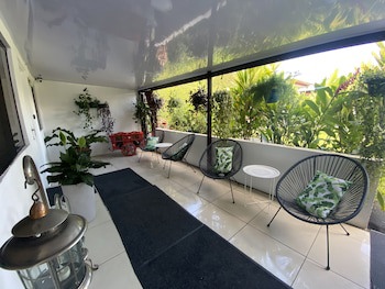 Berlor Airport Inn