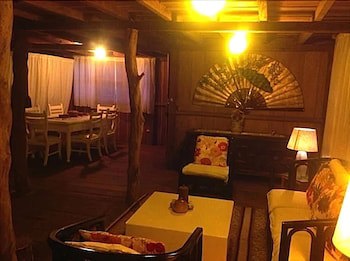 Casa De Piedra