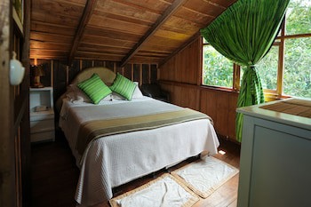 Casa De Piedra