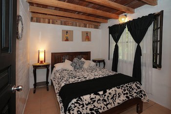 Casa De Piedra