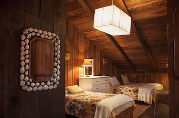 Casa De Piedra