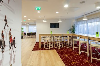 Hampton By Hilton London Gatwick Airport