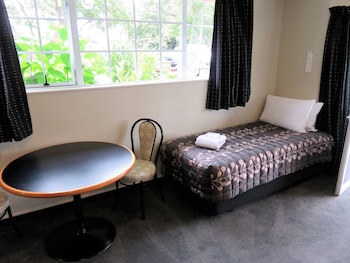 Admirals Motor Lodge