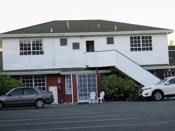 Admirals Motor Lodge