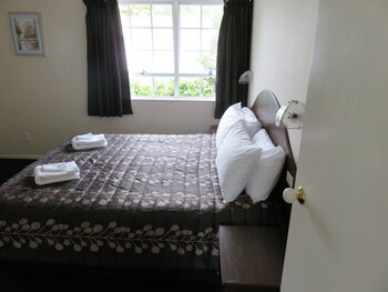 Admirals Motor Lodge