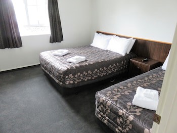 Admirals Motor Lodge