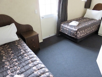 Admirals Motor Lodge