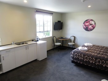 Admirals Motor Lodge