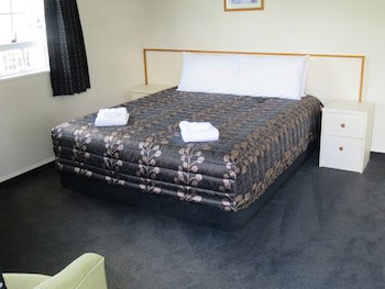 Admirals Motor Lodge
