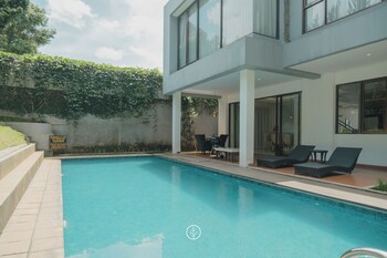 Cemara Villa 4 Bedrooms With A Private Pool